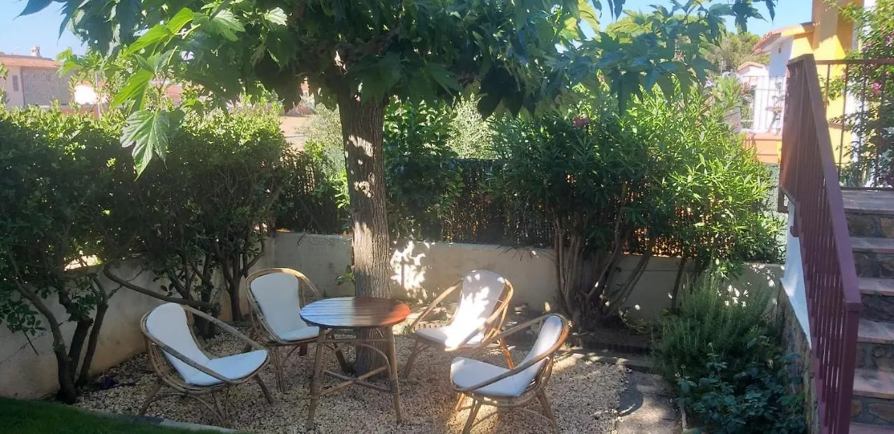 Casa Els Rosers Wifi L'Escala Holiday home